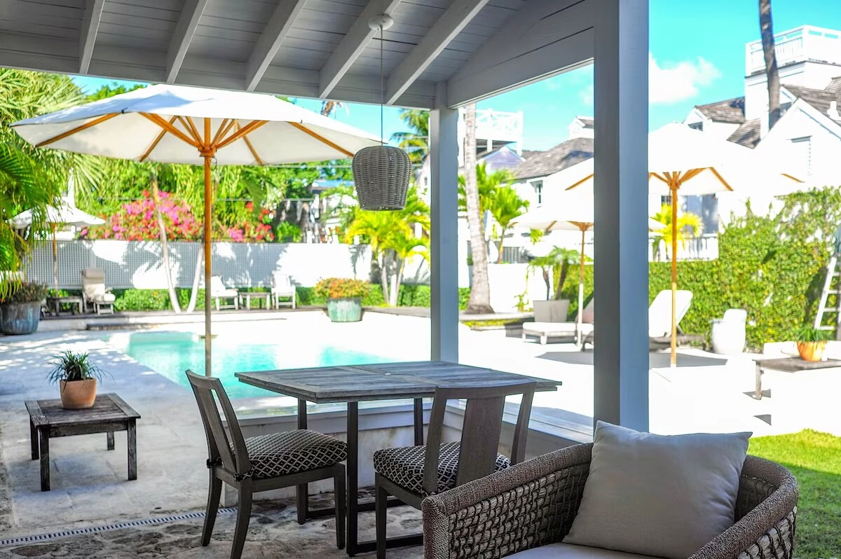 Java Cottage Charming Historic Home on Harbour Island