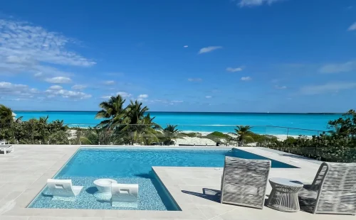 Beyond Blue Exuma (1)