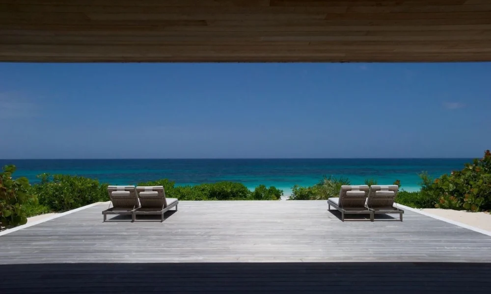 Dune House: Architectural Marvel on Harbour Island's Pink Sands