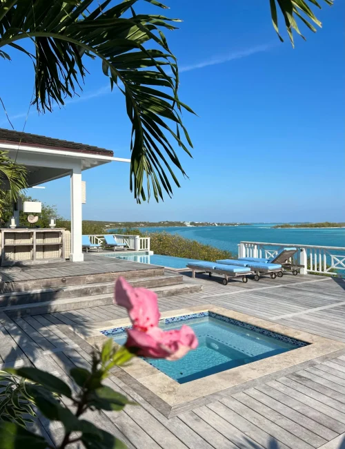 TOP Bahamas Vacation Rentals With Chef | Villas & Homes