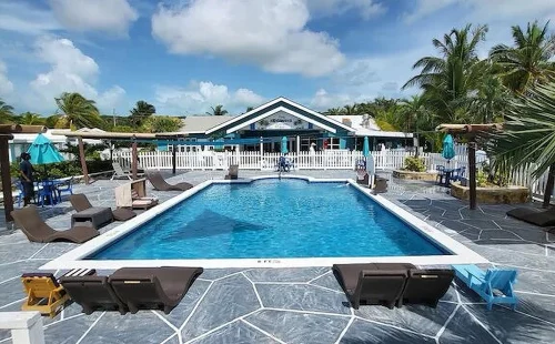 Flip Flops on the Hilltop - Exuma - Great Exuma (25)