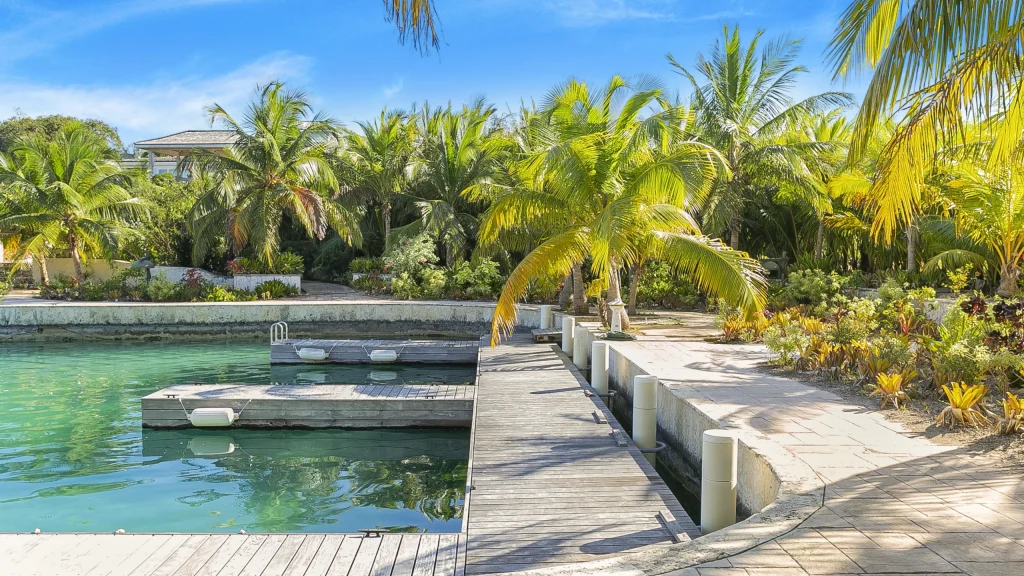 Foster Hill - The Marina (1)