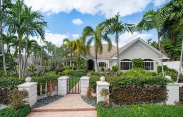 Hightides - Nassau (1)