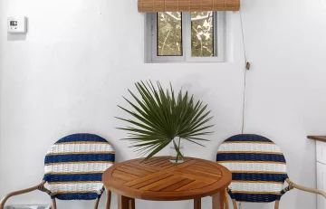 The Blue Bungalow (3)