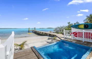 The Water Calm Villa - One Bedroom Beachfront Villa (2)